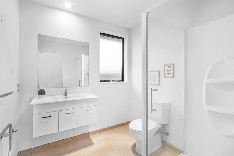 25 Roberts Road Hei Hei_7