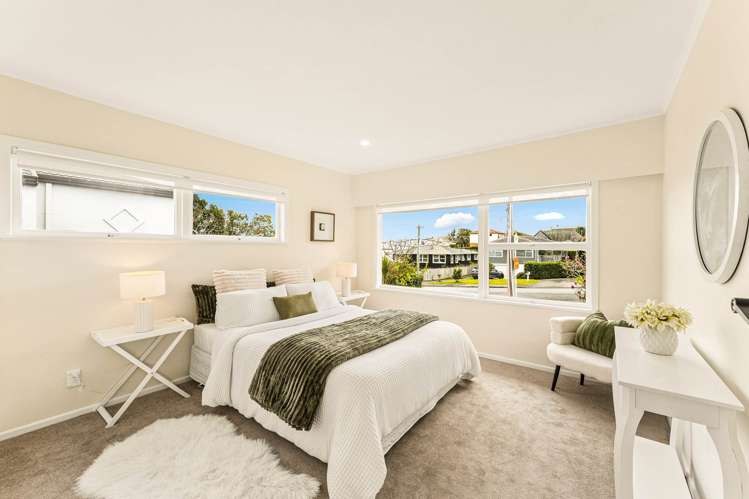 1/16 Bond Crescent Forrest Hill_5