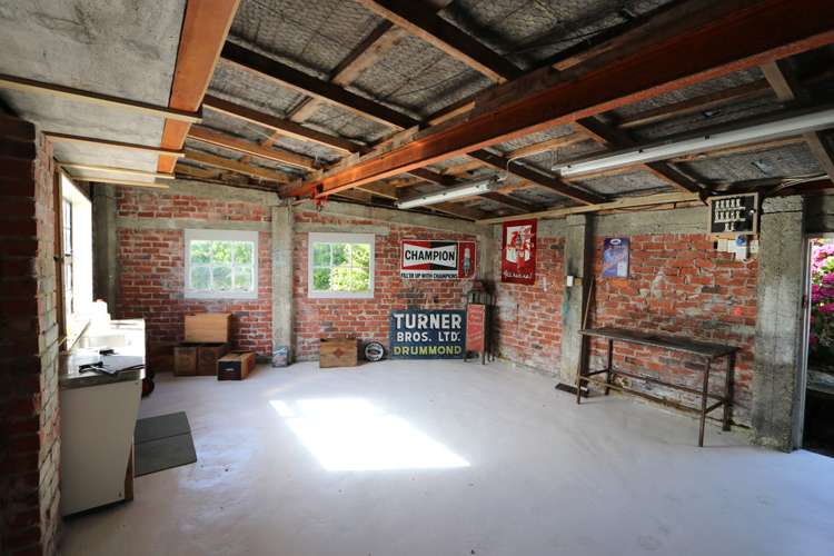 2435 Bluff Highway Bluff_15