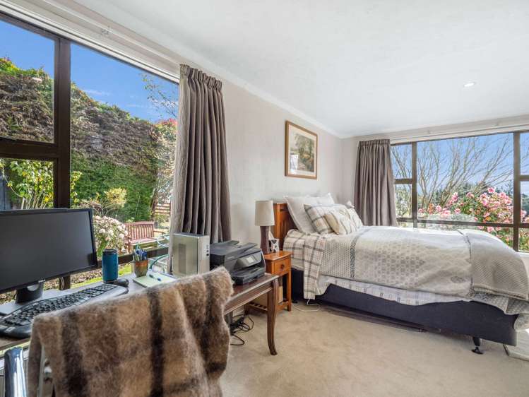 18 Troup St Herbert_12