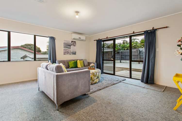 2/45 Taioma Crescent Te Atatu Peninsula_8