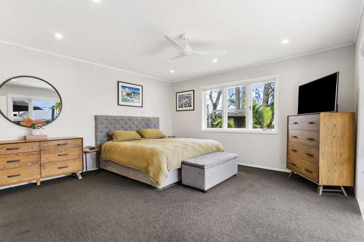 4 Holman Road Te Atatu Peninsula_13