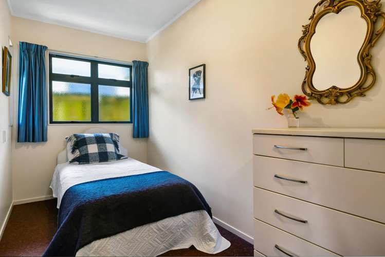 5A Seaview Road Cable Bay_19