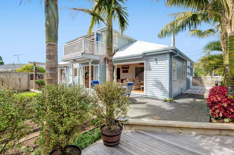 23 Laurence Street Manly_2