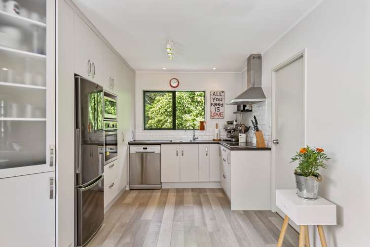 1/15 Beverly Place New Lynn_4