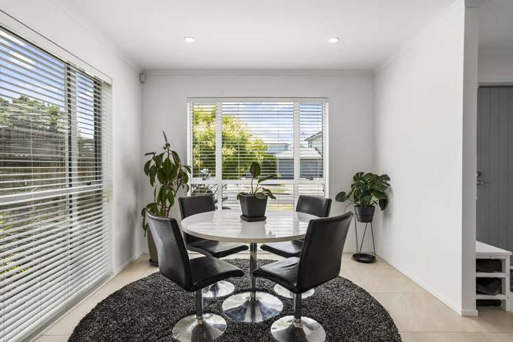 17 William Wallbank Crescent Swanson_13