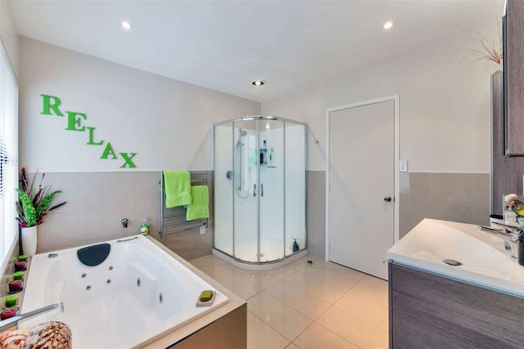 2/4 Argyle Avenue Pahurehure_9