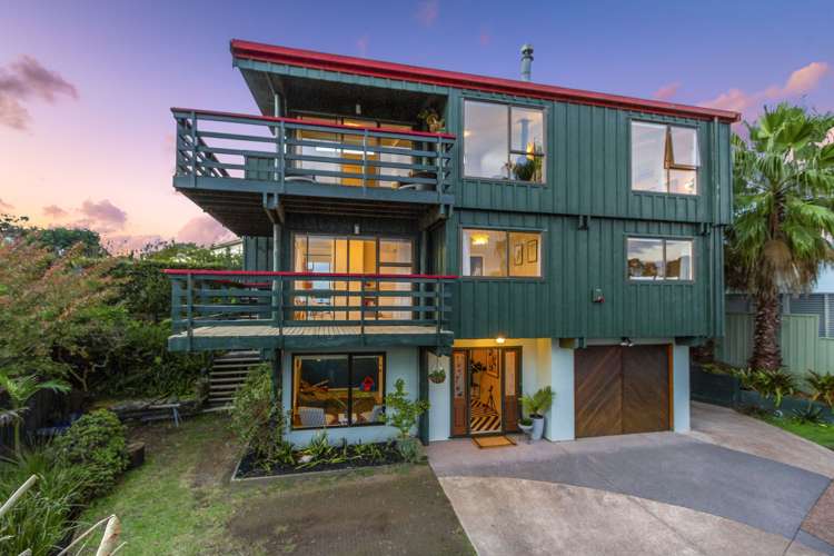 81 Rosecamp Road Beach Haven_31