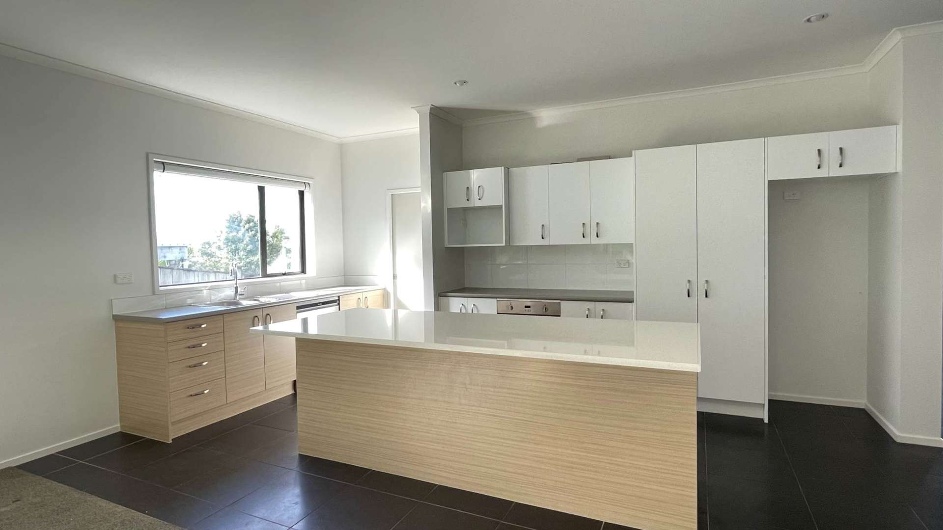 80 Waldorf Crescent Orewa_0