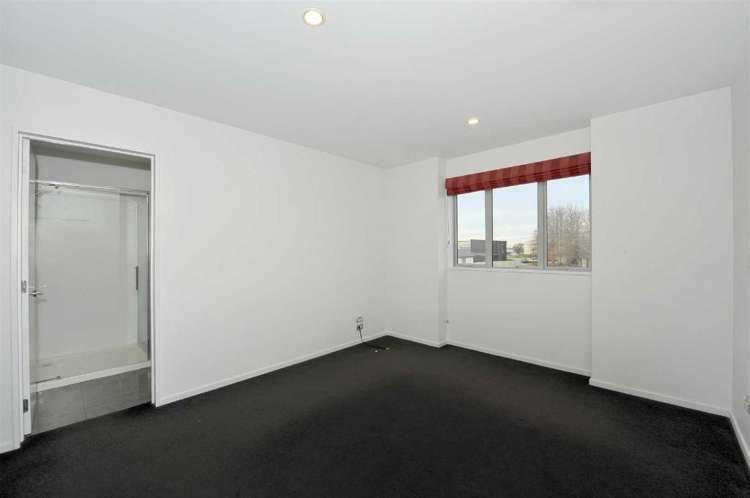 38 Mustang Avenue Wigram_5