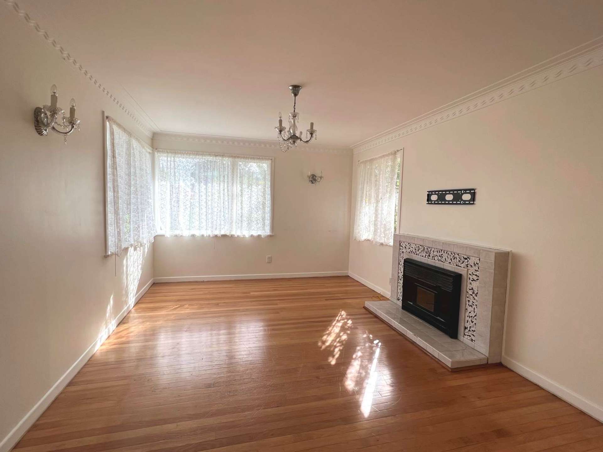 14 Sylvan Crescent Te Atatu South_0