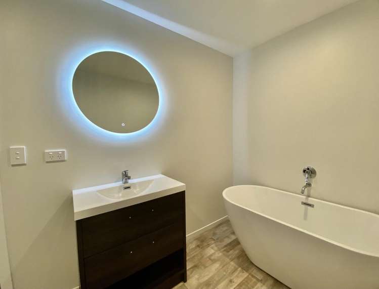 1/5 Dyer Street 3295_5