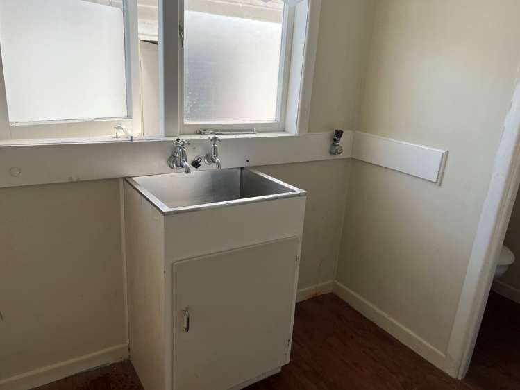 57 Yeovil Road Te Atatu Peninsula_9