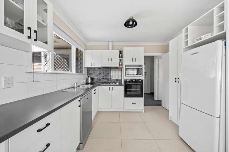 273 Hillsborough Road Hillsborough_4