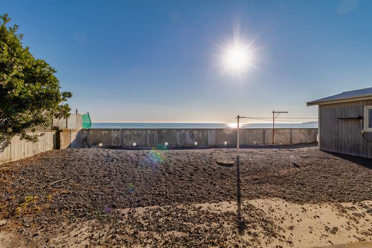 21 Clifton Road Haumoana_12