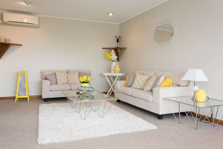 4/7 Lydia Avenue Northcote_3