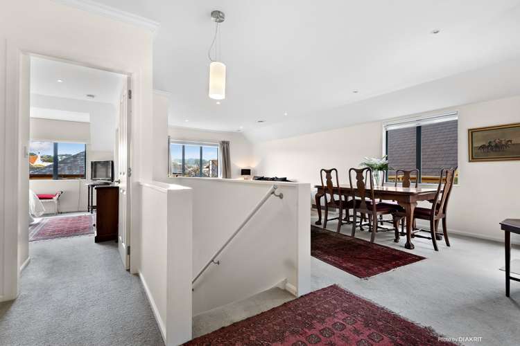 33 Futuna Close Karori_5