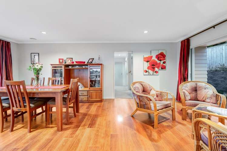 63 Chesterfield Way Orewa_15