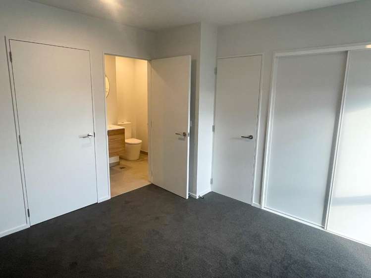 3/44 Antigua Street Addington_10