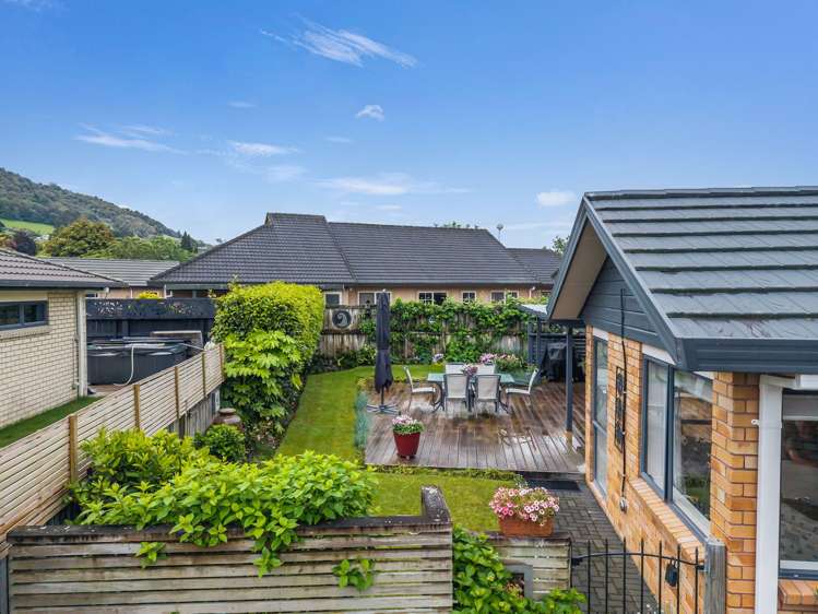 52 Paul Street Pukehangi_32