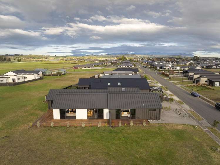 60 Takitimu Avenue Te Anau_37