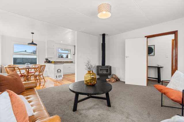 Hop, Skip, Jump to 8 Rugby Street, Masterton