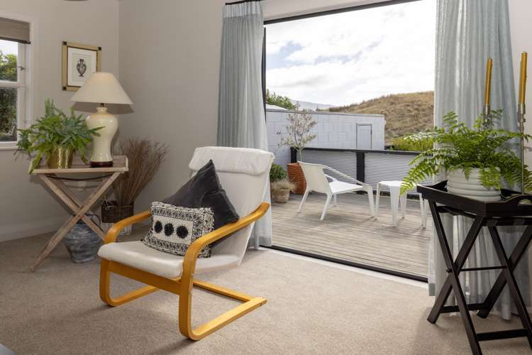 5 Eatwell Avenue Paraparaumu Beach_11