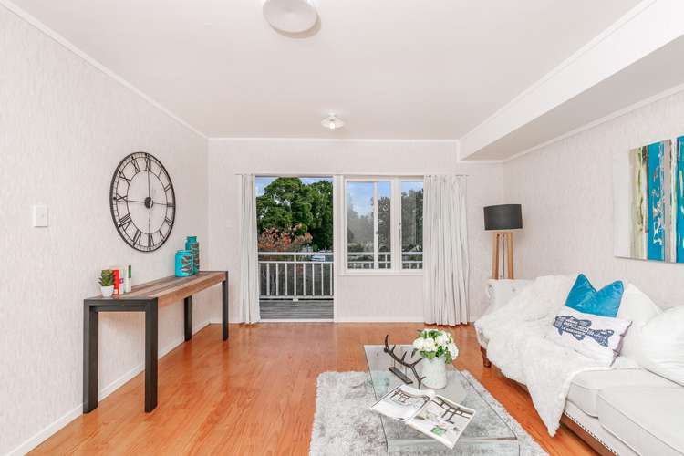 54 Taurus Crescent Beach Haven_1