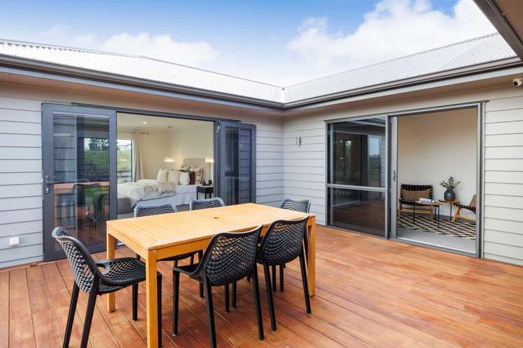 67 Albert Road Tokomaru_25