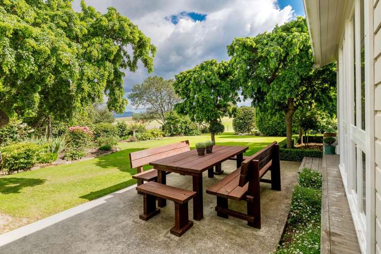 357 Hook School Road Makikihi_19