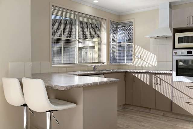 6 Stenning Place Papamoa_2