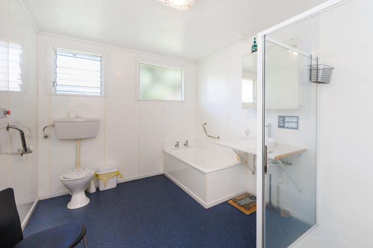12 Ngaio Street West End_5