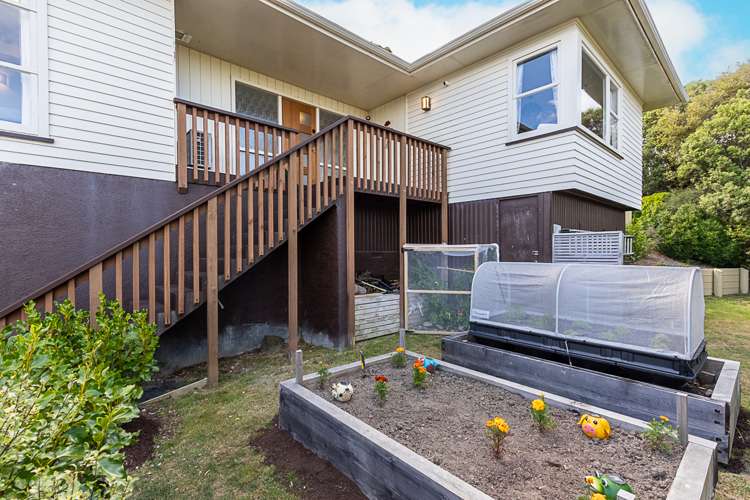 16 Griffiths Grove Newlands_26