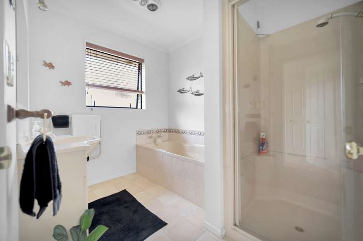 42 Templemore Drive Richmond_14