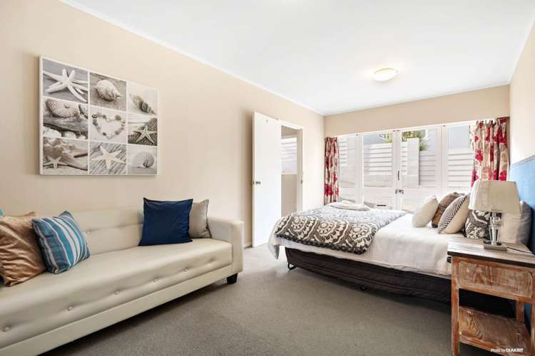 24 Raymond Terrace Northcote_16