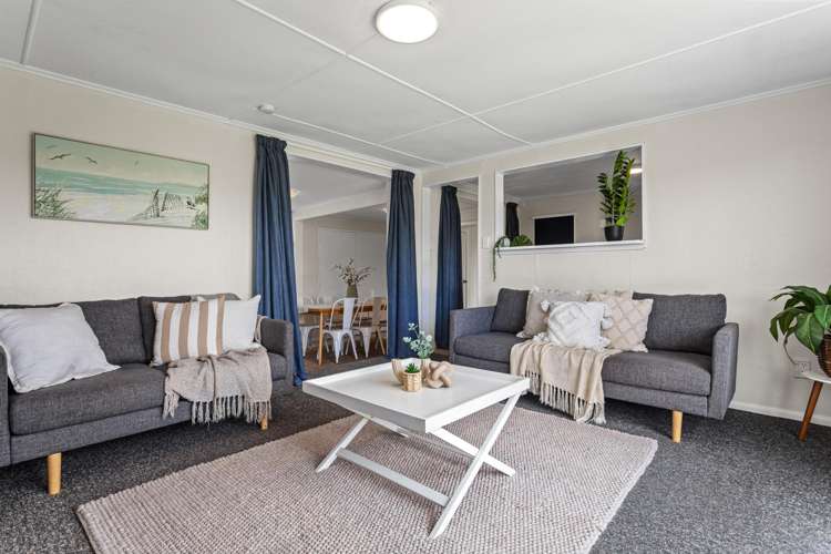 90 Pohutukawa Avenue_3