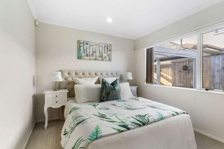 2 Lorenzo Way Flat Bush_16