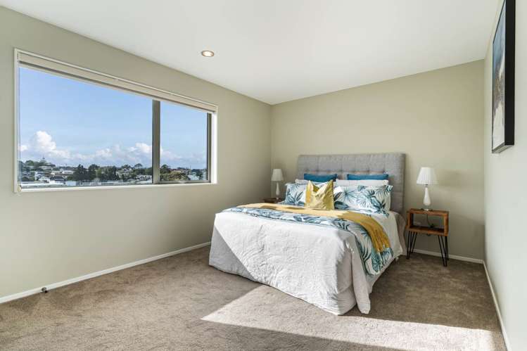 18 Celeste Place Totara Vale_15