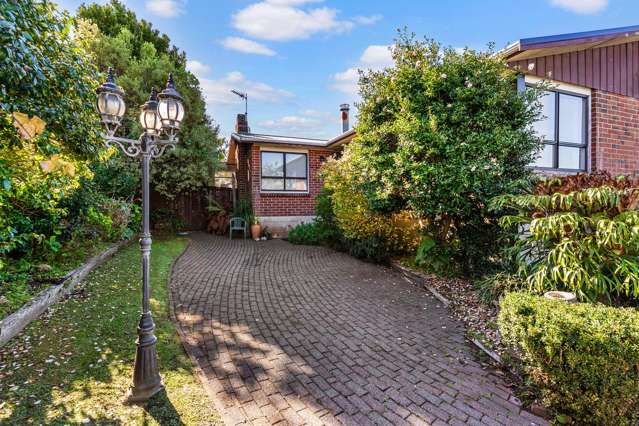 3 Riverhills Avenue Pakuranga Heights_1