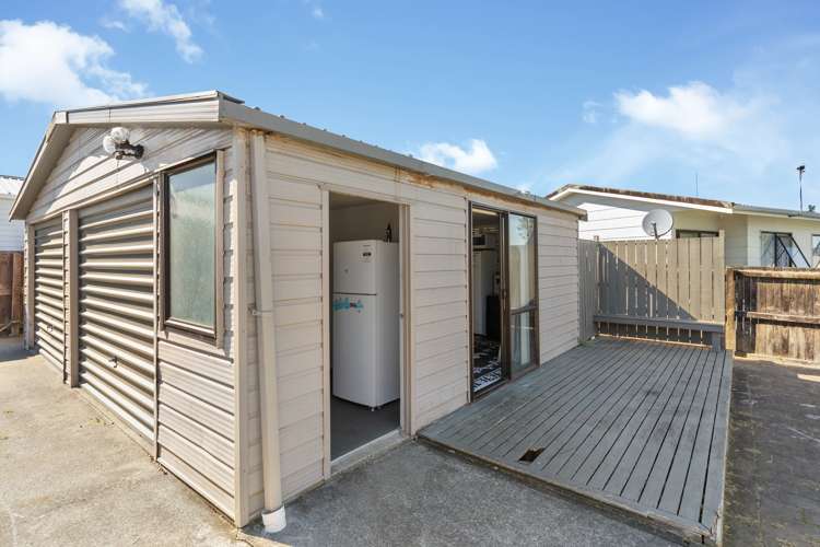 78 Burundi Avenue Clendon Park_10