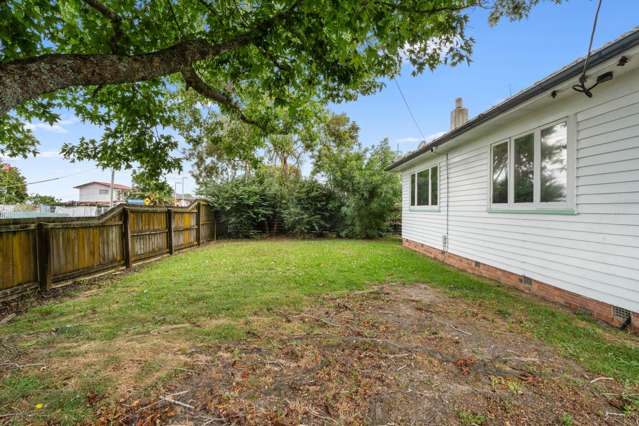 9 Vanguard Road Kelston_2