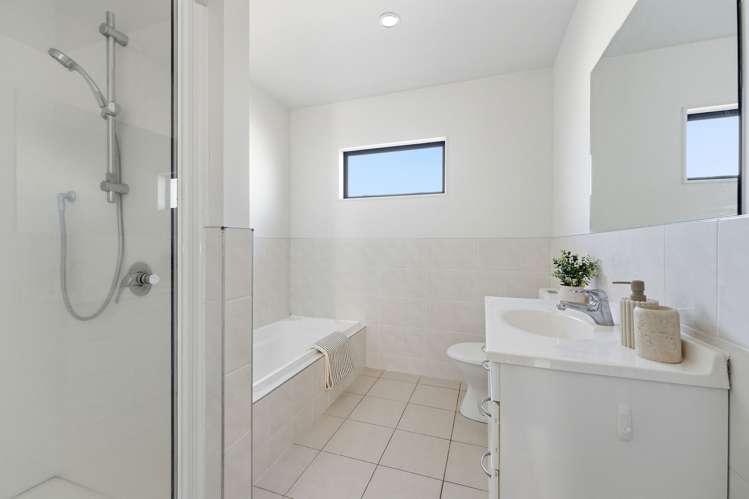 25/22 Northcross Drive Oteha_13