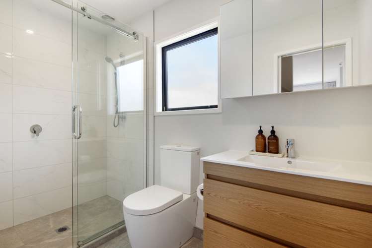 2/26 Corunna Road Milford_13