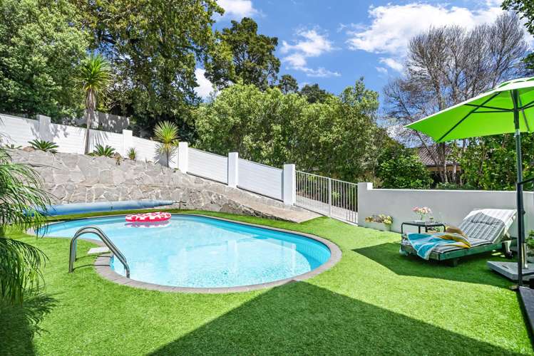 141 Dip Road Te Kamo_1