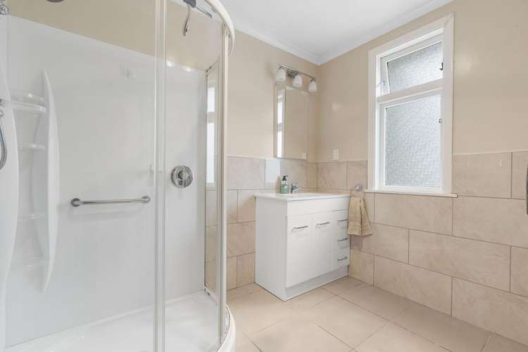 8 Solway Street Solway_13