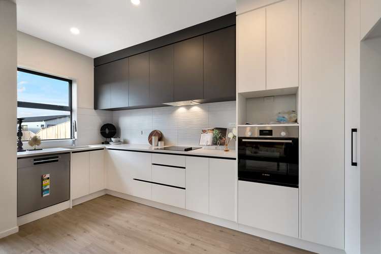 7 Horokaka Street Massey_6