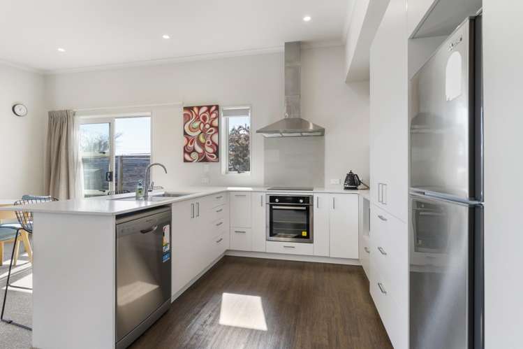 32 Sackville Street_4