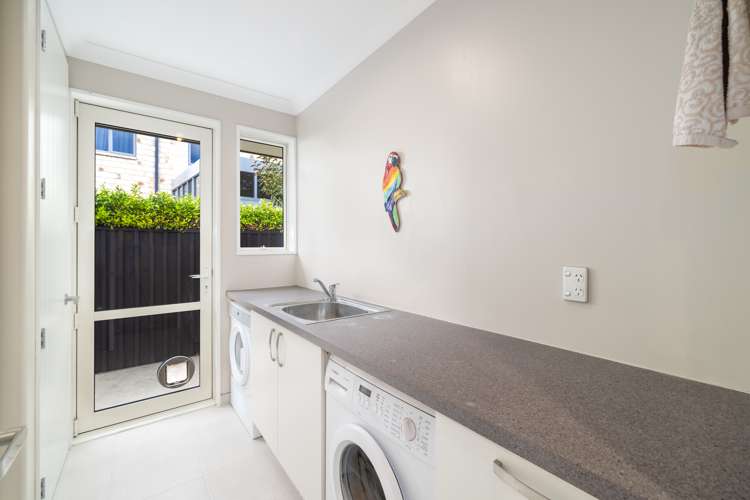 11 Breton Close Northwood_18