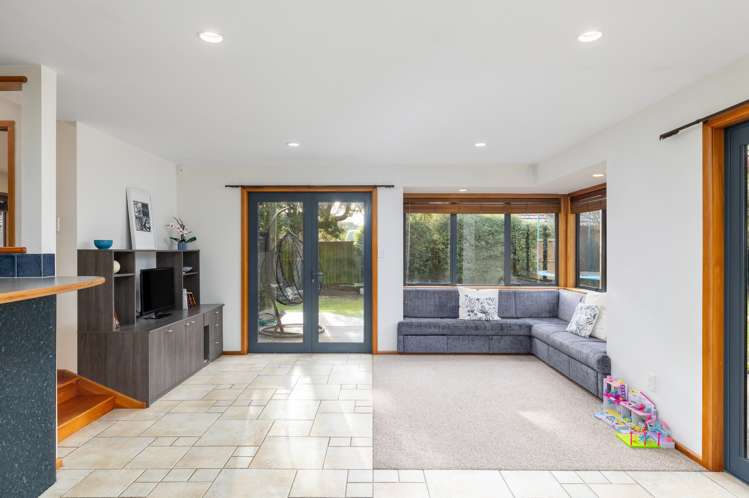 34a Greenhaven Drive Burwood_6