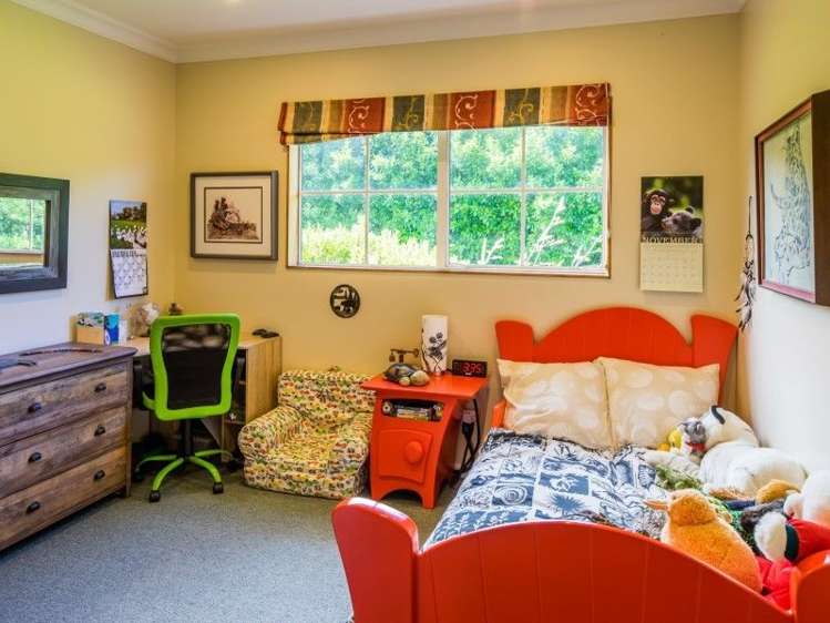 51 Coroglen Rise Pukerua Bay_15